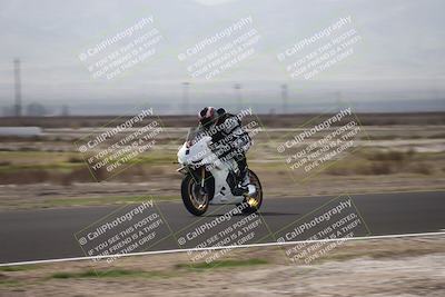 media/Feb-15-2025-TrackDaz (Sat) [[1e057f4b71]]/Group B/Front Straight/